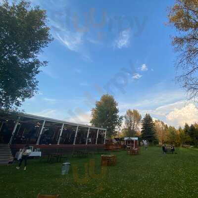 Calico Restaurant And Bar