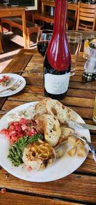 Calico Restaurant And Bar