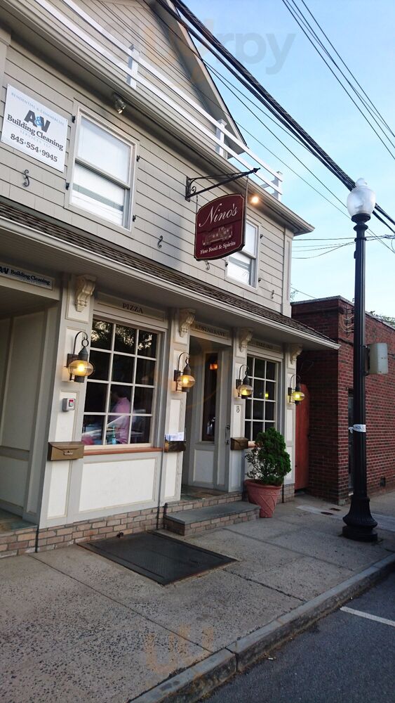 Nino's Restaurant