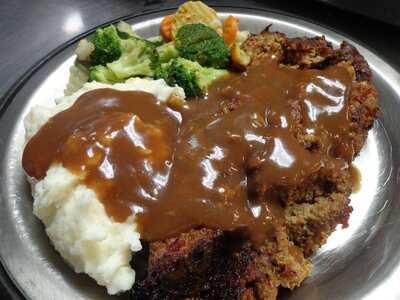 Stanley's Trail Side