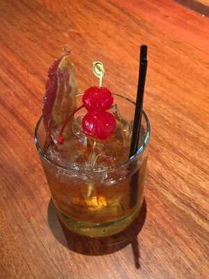 Bradley's Pub & Grille