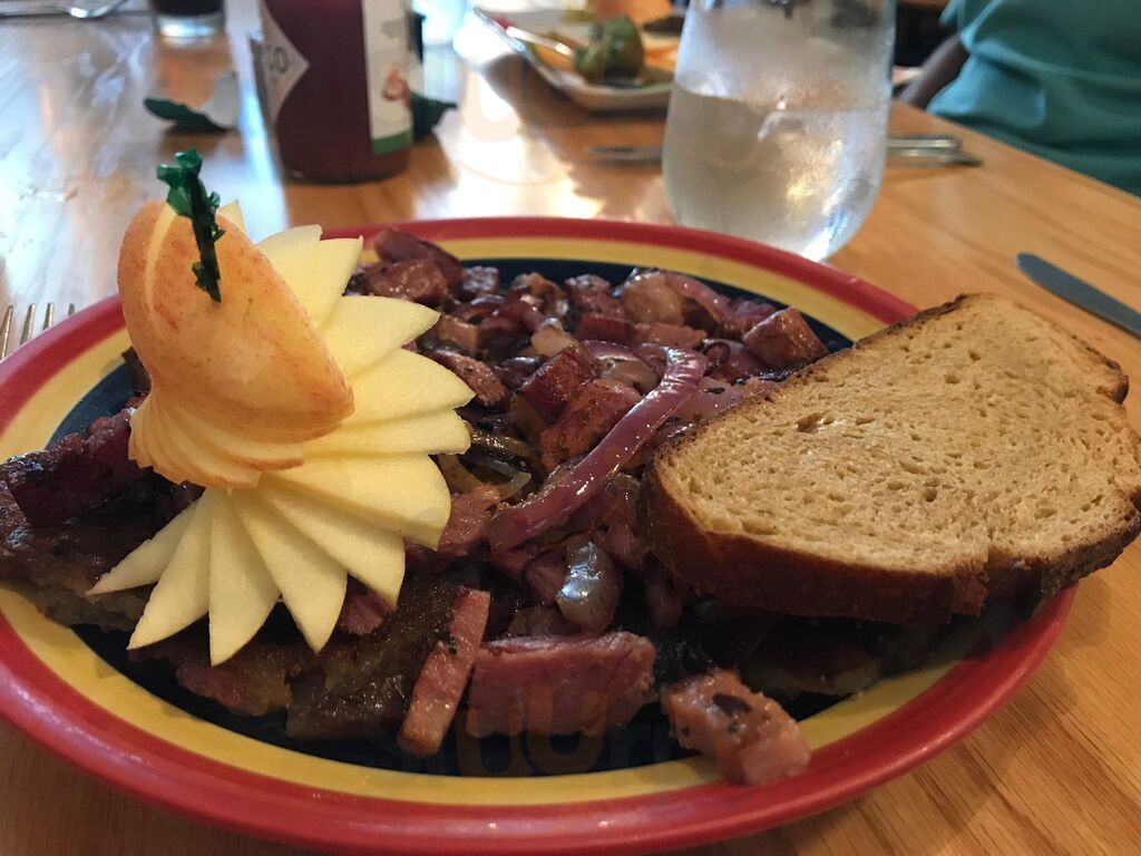 Coastal Cafe And Bakery