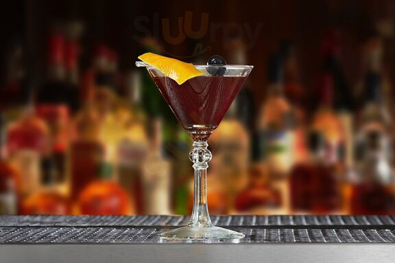 Western Bar, Supper Club & Inn