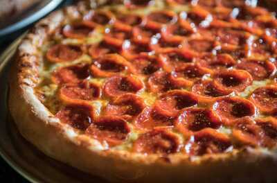 Salvatore's Old Fashioned Pizzeria