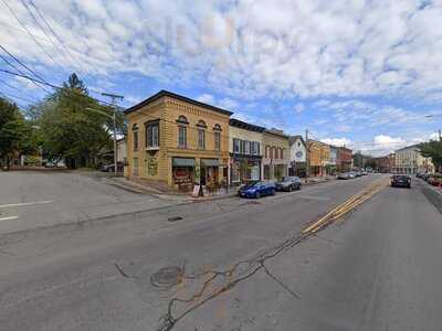 Salvatore's Old Fashioned Pizzeria