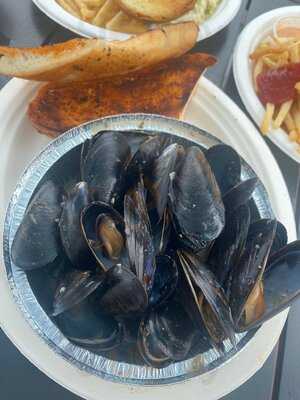 Point Lookout Clam Bar