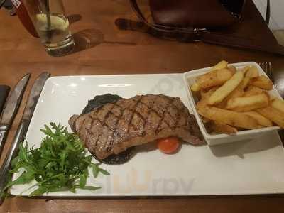 Dundee Steakhouse, Llc