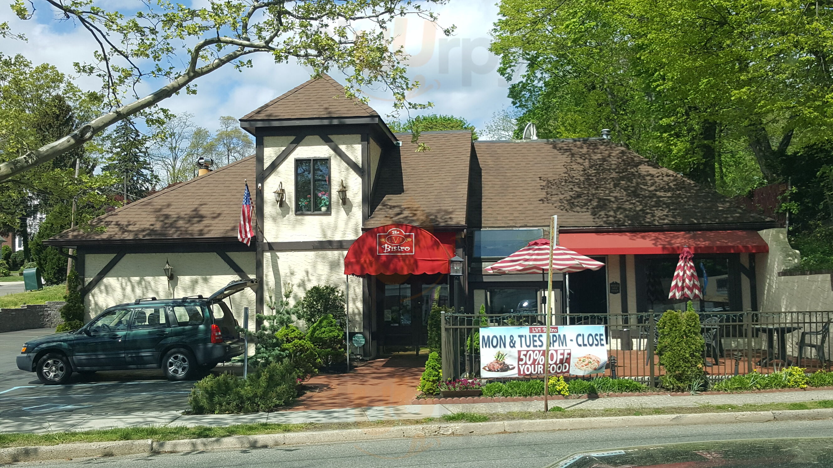 Locust Valley Inn