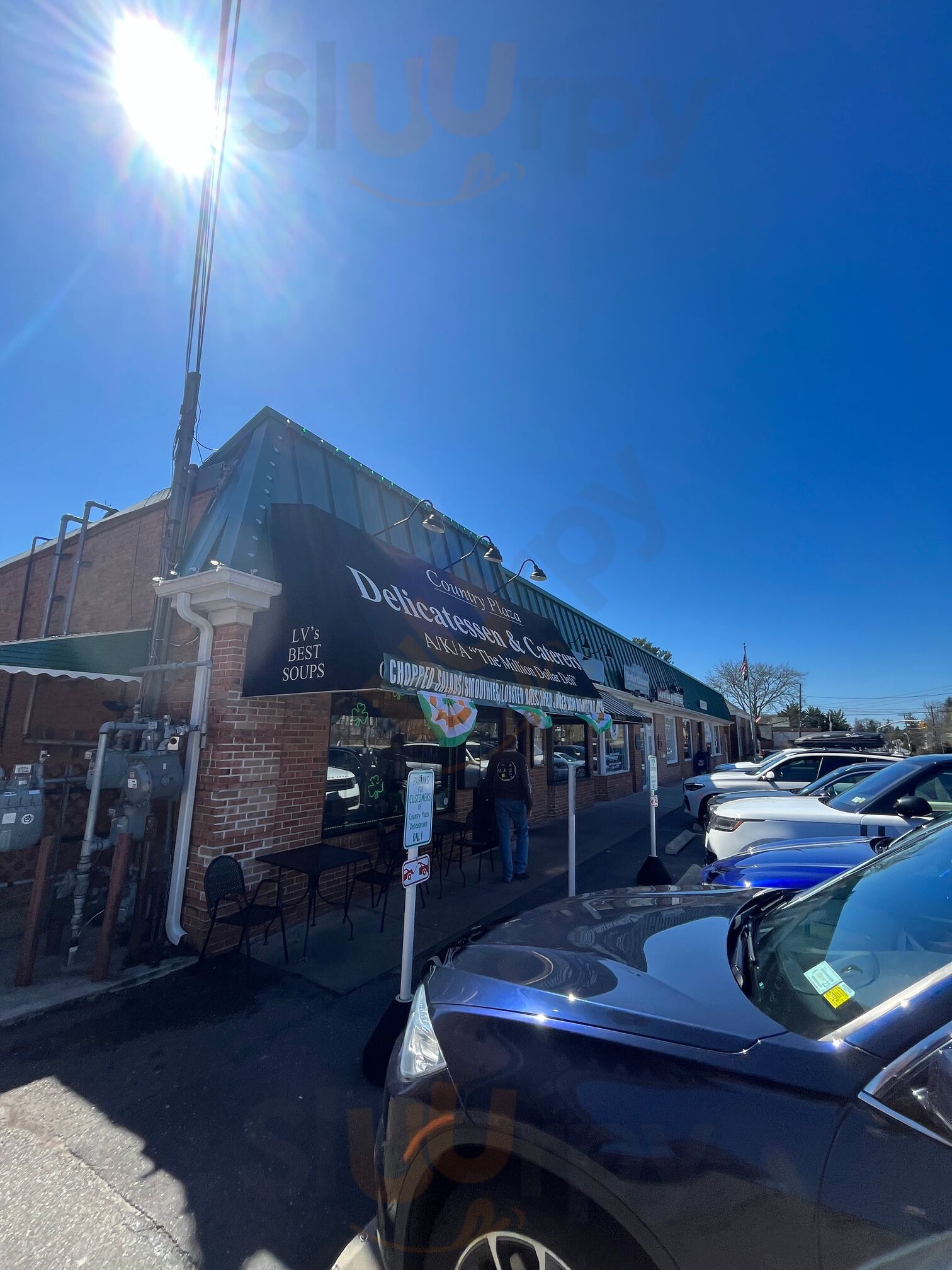 Country Plaza Delicatessen