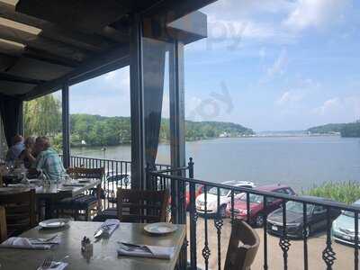 Mill Pond House Restaurant