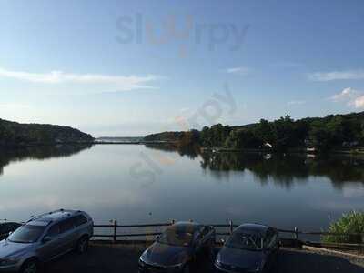 Mill Pond House Restaurant