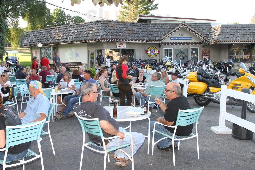 Trophy Room Pub & Pizzeria