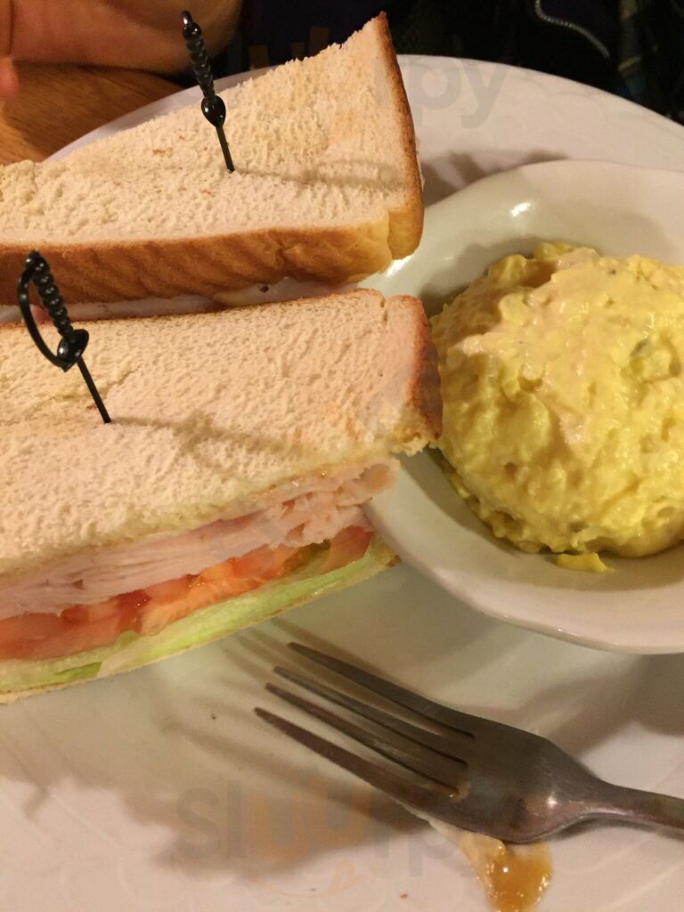Angelo's Family Restaurant