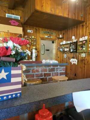 Hickory Valley Farm Restaurant