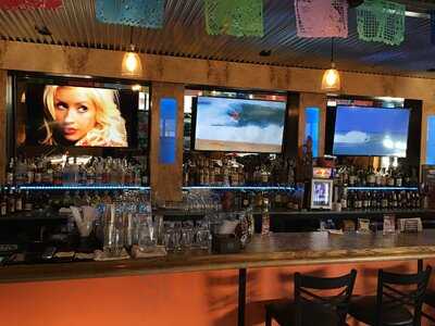 Los Mexicanos Grill & Cantina
