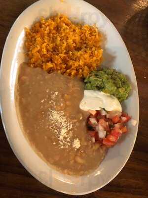 Los Mexicanos Grill & Cantina