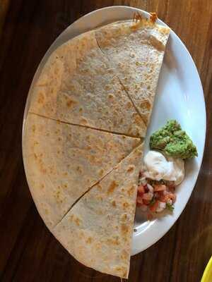 Los Mexicanos Grill & Cantina