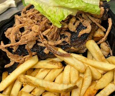 Smithsonian Cafe And Chowder House