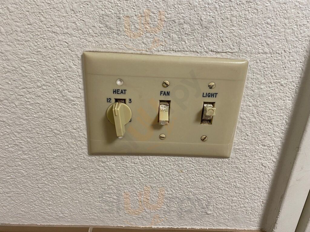 The Inn At Death Valley Dining