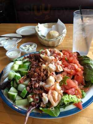 Fishtales Bar And Grill