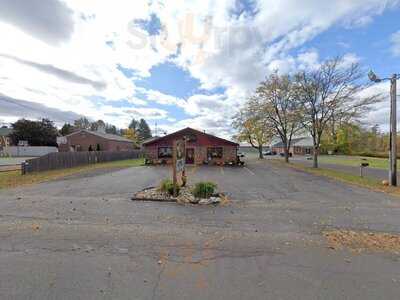 Fishtales Bar And Grill