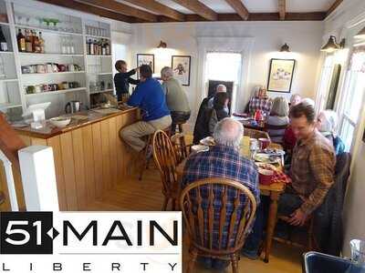 51 Main Restaurant And Bar