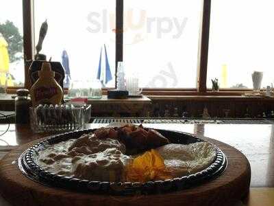 Ocean Cove Lodge Bar And Grill