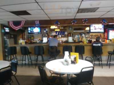 Arrowhead Bar & Grill