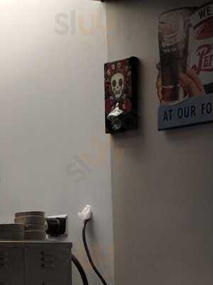 Dugans Country Grill