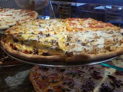 La Familia Pizza & Pasta