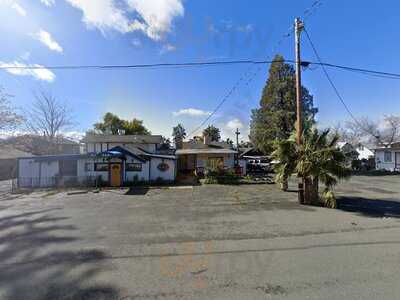 The Harbor Restaurant And Lounge