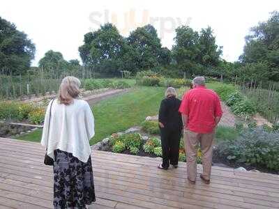 Suzanne Fine Regional Cuisine