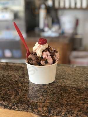 Ice Cream Shoppe