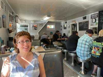 Deb's Bristol Diner