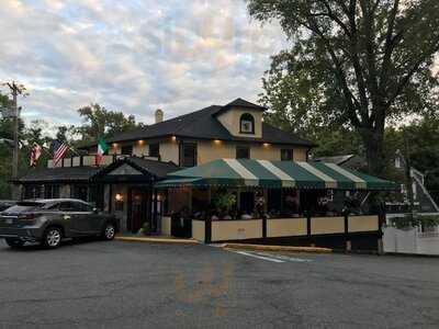 The Irish Inn At Glen Echo