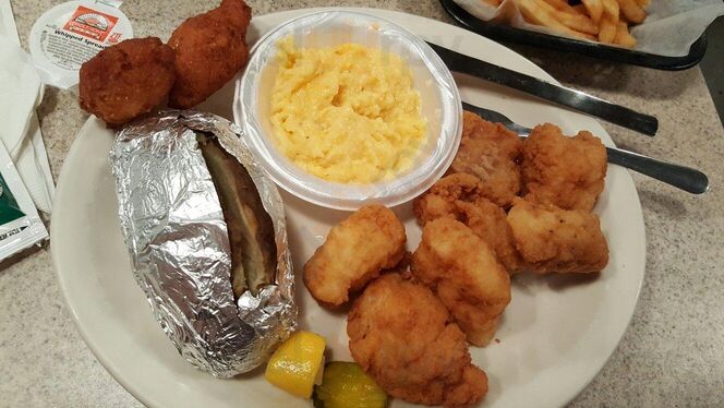The Seineyard Seafood Restaurant