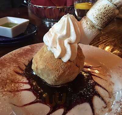 John Harvard's Restaurant & Brewery