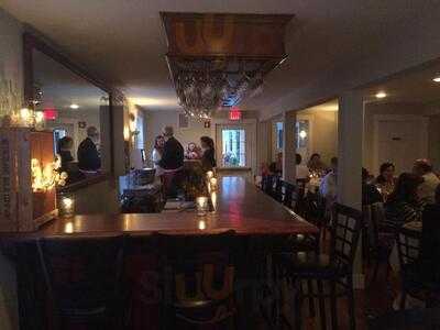 Chilmark Tavern
