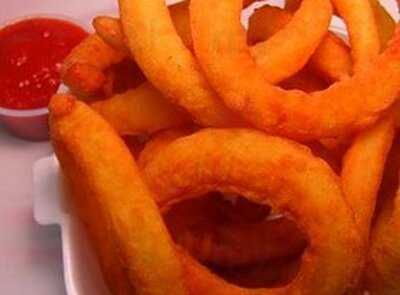 Village Pizza & Seafood