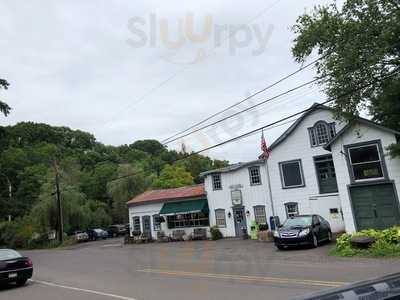 Carversville General Store