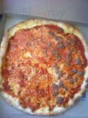 Louie & Ernie's Pizza