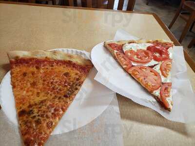 Louie & Ernie's Pizza