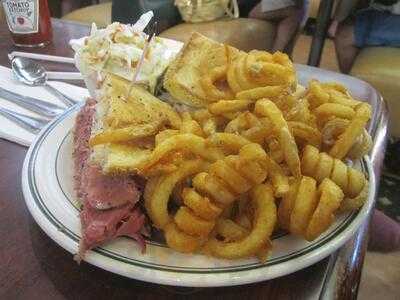 Brent's Deli Northridge