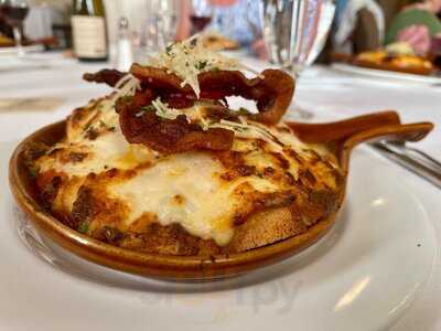 Brown Hotel Lobby Bar & Grill