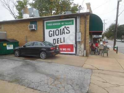 Gioia's Deli