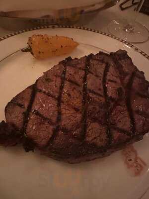 Bohanan's Prime Steak And Seafood