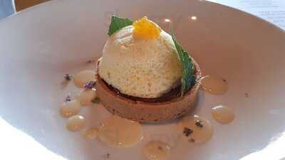 Tinker Street Restaurant & Wine Bar