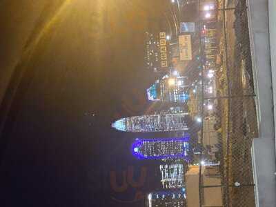 Amelie's French Bakery