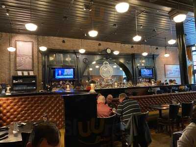 Mussel & Burger Bar Downtown