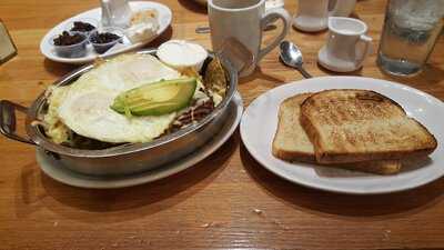 Wildberry Pancakes And Cafe